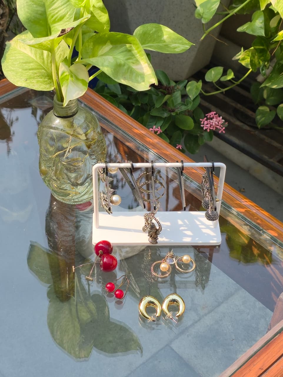 Earring Display Stand with 8 Mini Hangers